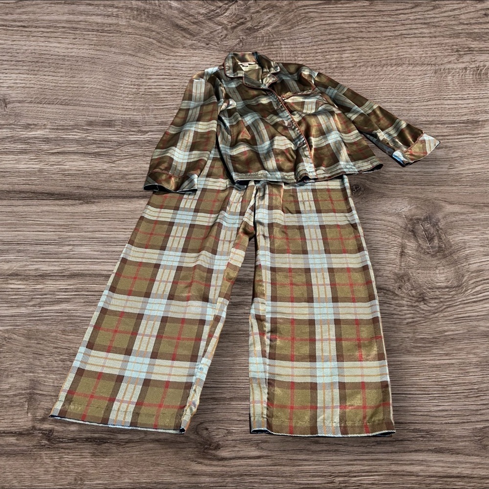 Victoria’s Secret Plaid Long Pajama Set PJs Lingerie Size Medium